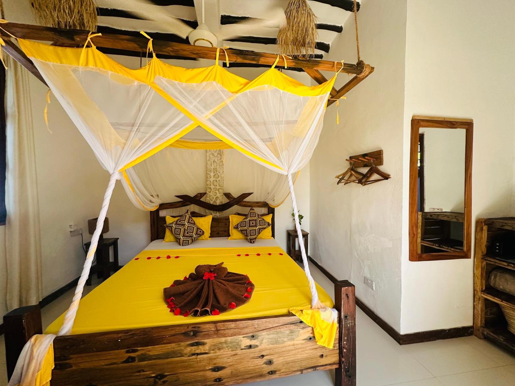 Z-Breeze Zanzibar Hotel Kiwengwa  Exterior photo
