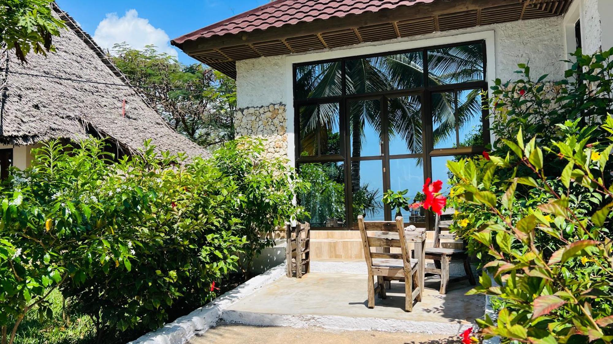 Z-Breeze Zanzibar Hotel Kiwengwa  Exterior photo