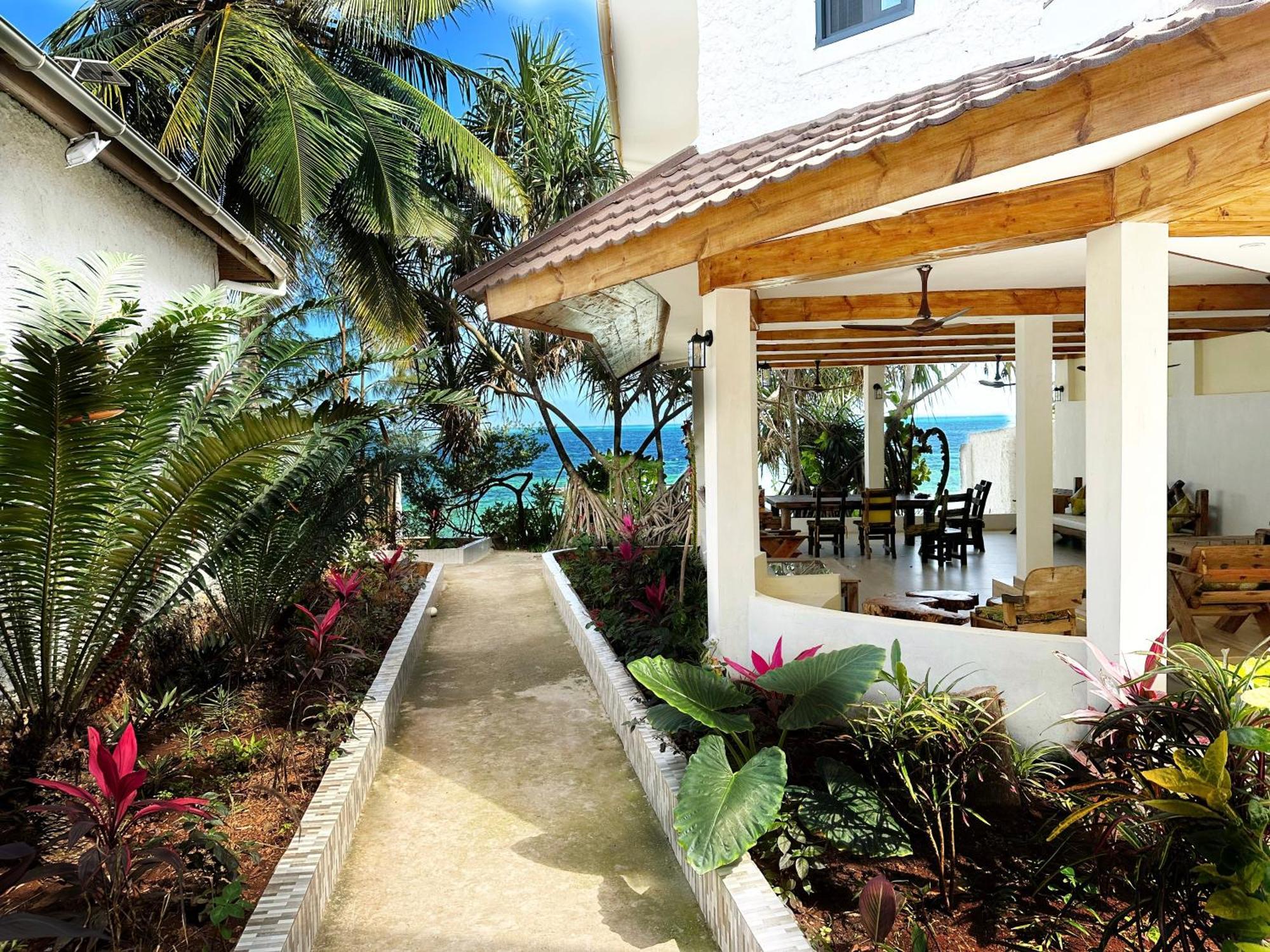 Z-Breeze Zanzibar Hotel Kiwengwa  Exterior photo
