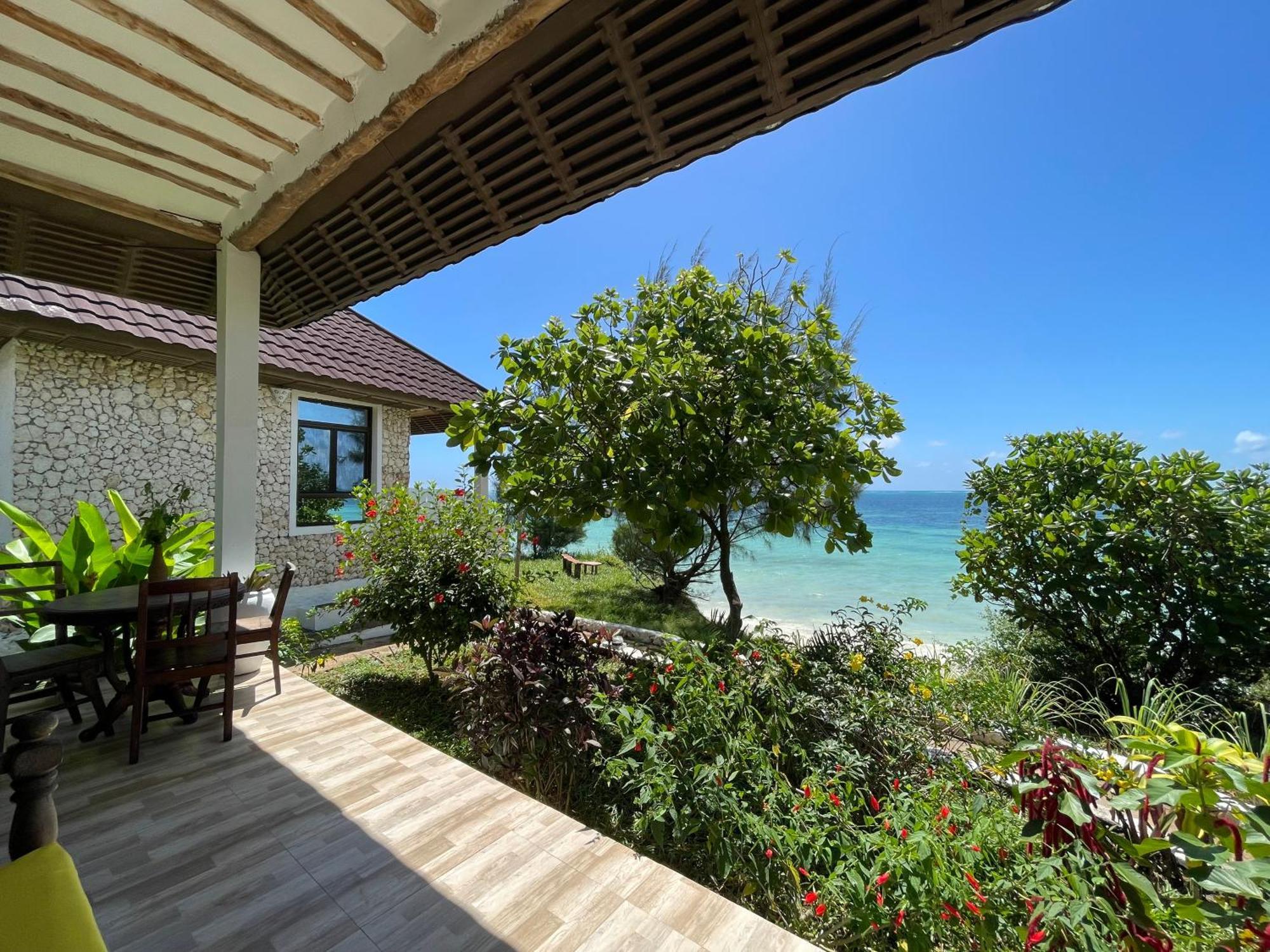 Z-Breeze Zanzibar Hotel Kiwengwa  Exterior photo